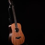 brown acoustic guitar